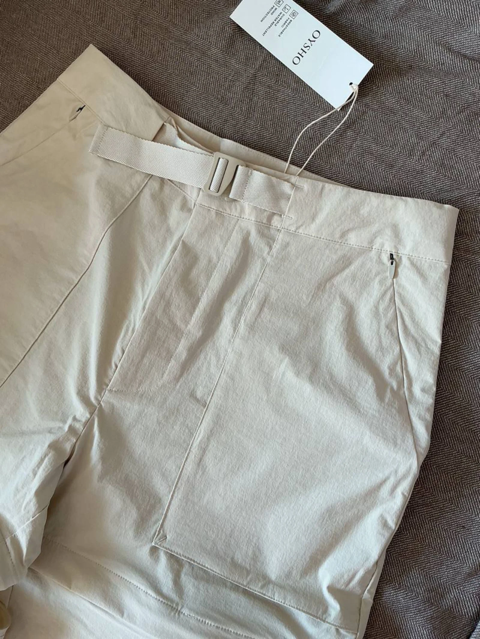 Calça de caminhada feminina conversível em short Oysho bege Tamanho M – photo 11